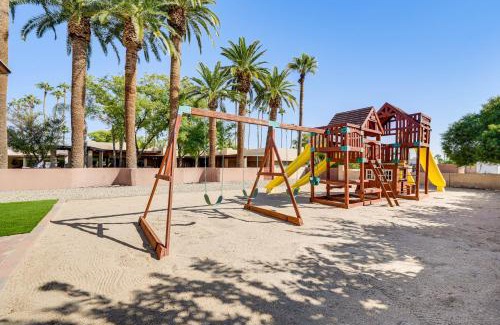 South Scottsdale Villa | 2 Mi to Old Town The Grand Palms Estate with Pool