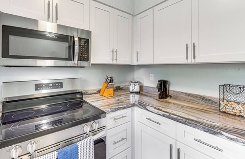 Niceville House | 2 Mi to State Park: Dog-Friendly Niceville Home