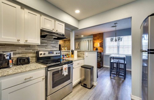 Fort Smith Condo | 2 Mi to UAFS Campus: Condo in Fort Smith