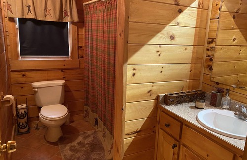 Morganton House | 2 miles from Lake Blue Ridge! 5 miles from downtown Blue Ridge. 3BR-2Ba Sleeps 8