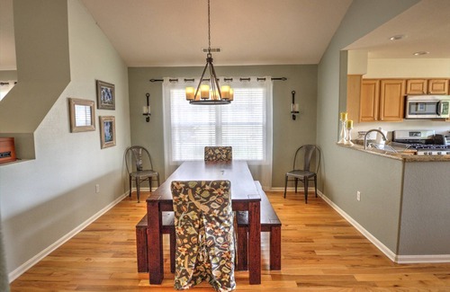 Savannah's Landing House | 2 Miles to Beach, Sleeps 8, 2 BR, 2 BA, with Community Pool, Tennis, Golf, & Other Free Activities