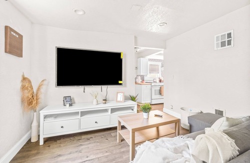 Downtown West Palm Beach House | 2 min to Convention Center in West Palm Beach Downtown Home Near Surf Beach