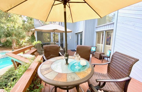 Palmetto Dunes House | 2 Min Walk 2 Beach Pickleball Golf Tennis Restaurants. Pvt Heated Pool SPA Bikes