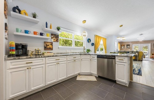 Vilano Beach Villa | 2 min walk to Beach, 2 King BR, Private Deck, Hot Tub, Grill & Fire Pit, Pets OK
