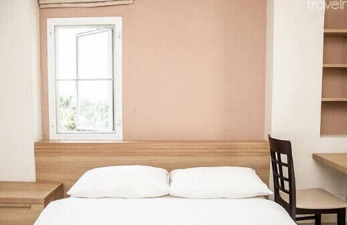 Yan Nawa Apartment | 2 min walk to BTS surasak (Sathorn)