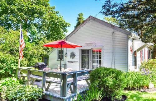 East Orleans House | 2 mins from Nauset Beach