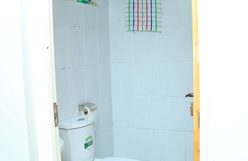 Ruiru Bed & Breakfast | 2 Mins To SpurMall & Ashaki Resort located just off exit 12 & 13 Thika Highway