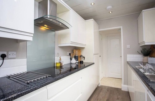 Woodhorn House | 2 Minute walk to beach