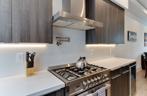 Mid City Villa | 2 New Luxury Modern 3 story homes