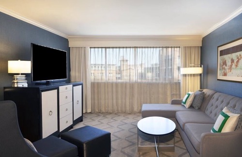 West End Hotel | 2 One Bedroom Suite Units! Pets Allowed, Near White House!
