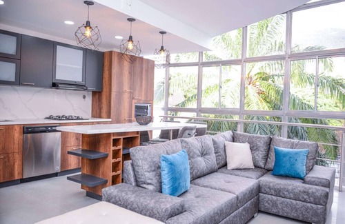 Zona Rosa Apartment | 2 PENTHOUSES NEXT TO EACH OTHER LLERAS 6 BEDROOM