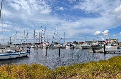 Limhamn House | 2 person comfortable holiday park home in TESTBY