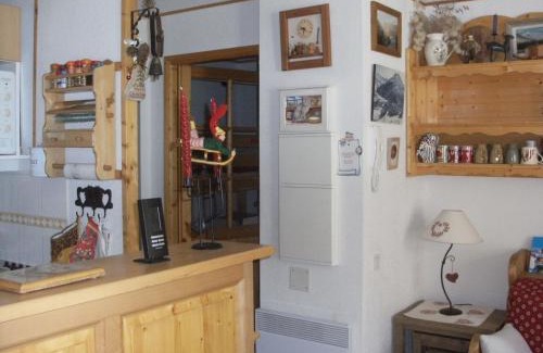 Valloire Apartment | 2 pièces cabine 6 pers, balcon, garage à Valloire - FR-1-263-107