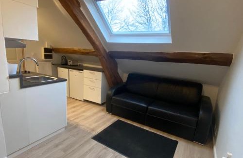 Bonnelles Apartment | 2 pièces les écuries du château