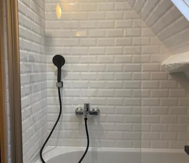 Bonnelles Apartment | 2 pièces les écuries du château