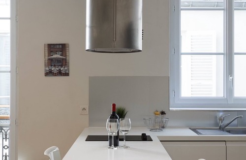 Grenelle Apartment | 2 Pièces Quartier Rue du Commerce, Proche Tour Eiffel