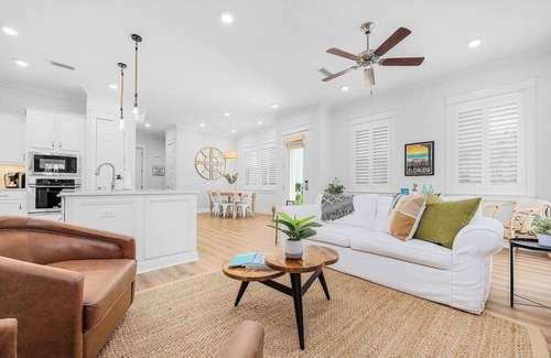 Santa Rosa Beach House | 2 Pools ~ Golf Cart ~ Bikes ~ Xbox!