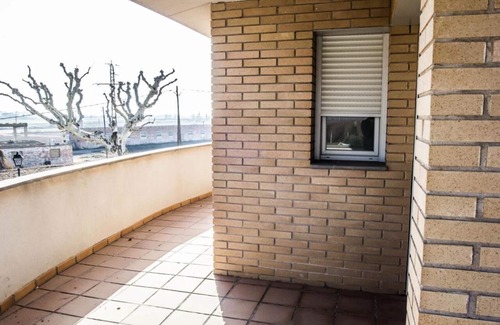Boldu House | 2 PRECIOSAS CASAS ADOSADAS, LA FULIOLA (Lleida) ALQUILER TEMPORAL, 7 personas.