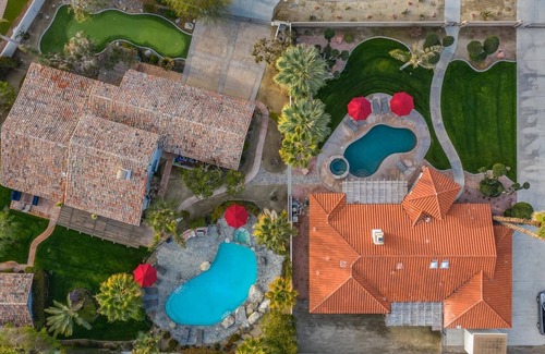 Desert Club Estates House | 2 Private Homes on Estate parcels - 11 bdrm Lic#230956 & 068095