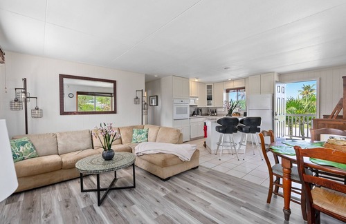 Makaha House | 2 Private Luxe Homes for Large Group w/Ocean Views, Lanai & A/C