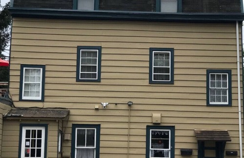 Balmville Apartment | #2, Quaint Private Apartment in Historic Building
