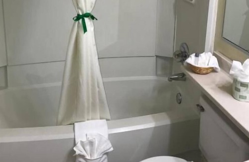 Ponderay House | 2 Queen Beds with Living Room at FairBridge Inn & Suites Sandpoint