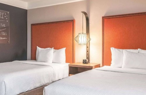 Central Business District Hotel | 2 Queen Rooms w/Various Views | La Quinta New Orleans | near Jackson Square