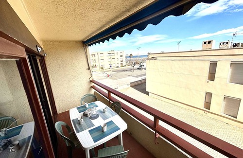 Port-la-Nouvelle Apartment | 2-room apartment cabin, near beach, balcony