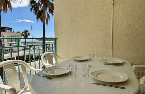 Plage d'Argeles Apartment | 2-room apartment with terrace and parking 150m from the sea