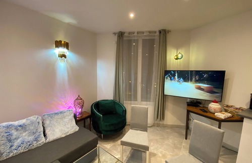 Pierrefitte-sur-Seine Apartment | 2-room apartment - 600m from metro 13