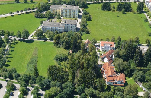 Bad Duerrheim Apartment | 2-room apartment approx. 55m² - park view at the spa
