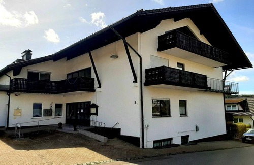 Frauenau Apartment | 2-room apartment with west-facing terrace and 2 barrier-free bathrooms
