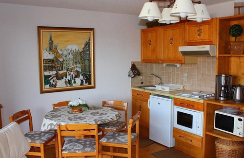 Crest-Voland Apartment | 2-Room Mezzanine Apartment for 6, Near Slopes & Shops, Parking, Pet Friendly