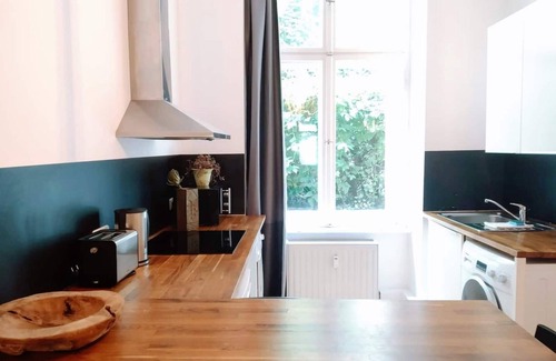 Prenzlauer Berg Apartment | 2 Room Prenzlauer Berg Retreat – Walk to Cafés & Transit | StayBearlin