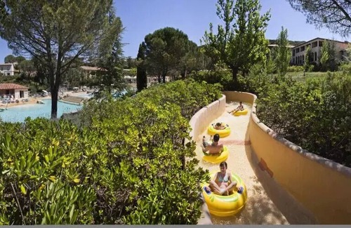 Rouret Apartment | 2 Rooms 4 People