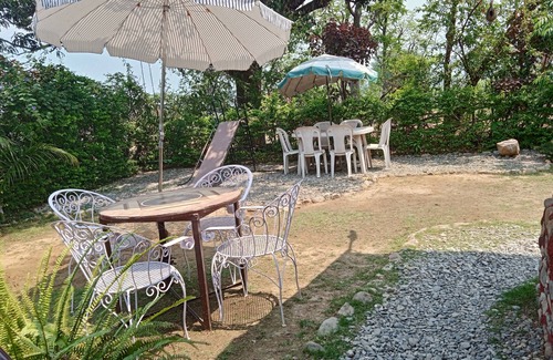 Bullawala House | 2 rooms balcony set
