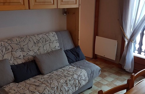 Station de Drouzin le Mont Apartment | 2 rooms + cabin with balcony and equipped kitchenette
