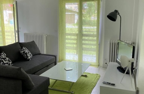 Les Houches Apartment | 2 Rooms Chamonix/Les Houches, superb view of the Mont-Blanc range