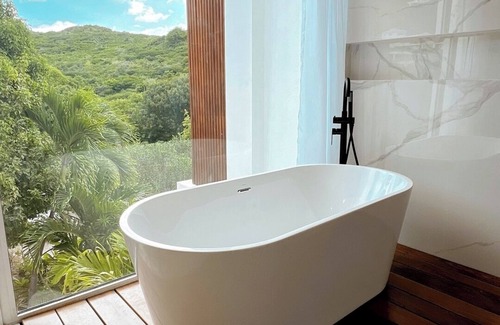 Bellevue Hotel | 2 rooms ocean view and jacuzzi | Villa 9