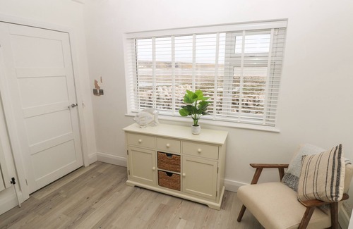 Horton Cottage | 2 SALT COTTAGE, pet friendly, character holiday cottage in Port Eynon
