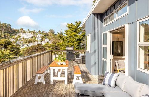 Palm Beach House | 2 sisters at Palm Beach, Waiheke