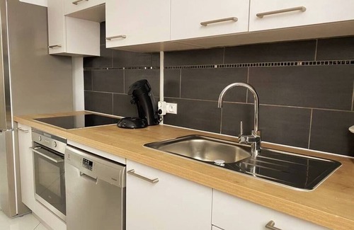 Elbeuf Apartment | 2-star apartment in the heart of Elbeuf