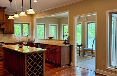 Dadeville House | 2 Story Dock w/ Jump Platform & Outdoor TV/ Stunning Views/Dog Friendly/ Kayaks