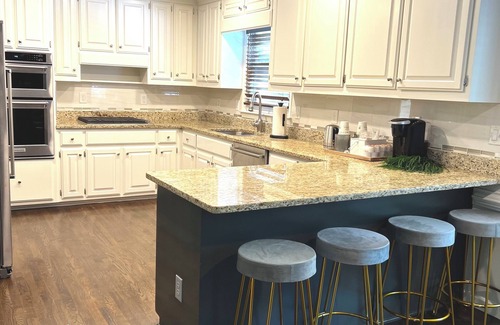 Oxford House | 2 story family pool home in Oxford, 30 minutes from ATL