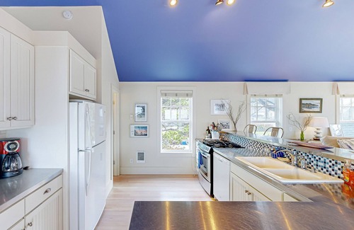 Tolovana Park House | 2-story home with beach views, 2 fireplaces, deck, grill, & W/D - walk to beach