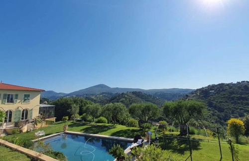 Saint-Roman Apartment | 2 Suites de Luxe Dans Demeure Niçoise