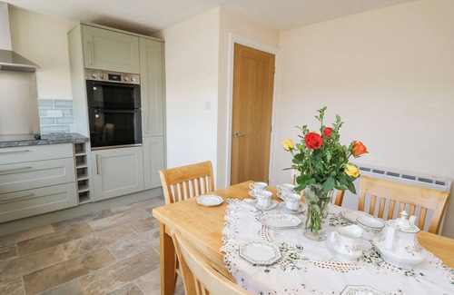 Porthgain Cottage | 2 SUNNY HILL, character holiday cottage, with a garden in St Davids