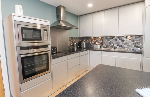 Pentraeth House | 2 THE QUAY, pet friendly, character holiday cottage in Pentraeth