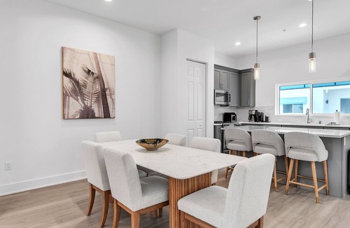 Madeira Beach House | ☀2 Townhomes🌴Azul A3/A4🐬Great Location🏖️Close to Beach🍹Private Rooftop Decks