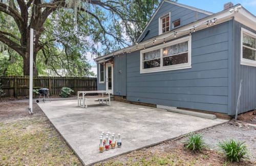 North Charleston House | 2 Unit Cottage I Prvte Yard I WD